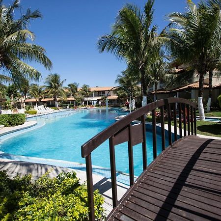 Hotel Atlantico Buzios Convention Exterior foto The pool at the Sheraton Resort