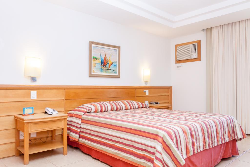 Hotel Atlantico Buzios Convention Exterior foto A bedroom at the hotel